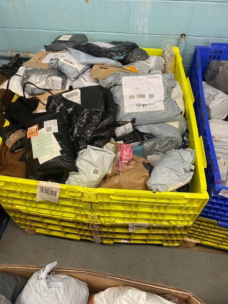 Neisporučeni paketi Royal Mail – puni kavez — referentna fotografija s Buyers Huba